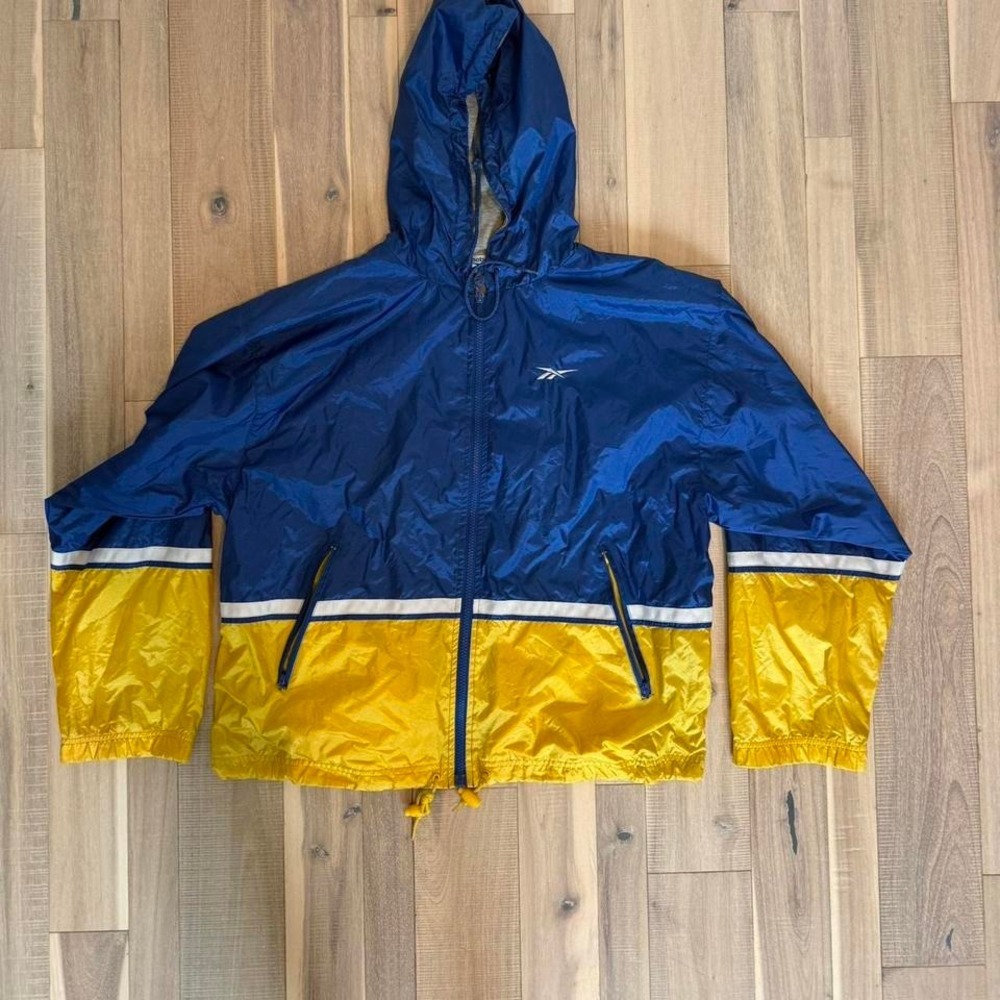 2000s Reebok blue and yellow windbreaker jacket Size M #windbreaker #athleisure
